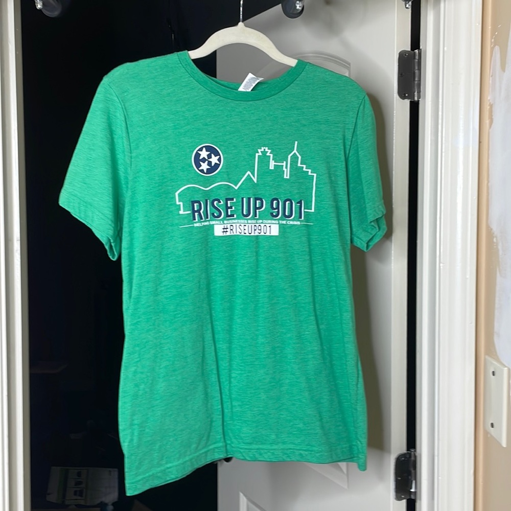 Rise Up 901 Green T shirt Medium Worn